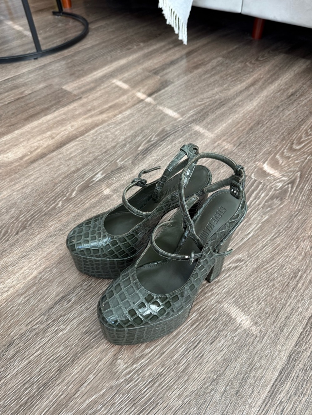 NWT Steve Madden Croc Embossed Platform Heels Green Chunky Heels Size 6.5 - Picture 6 of 6